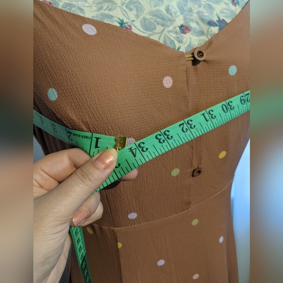 Bright and beautiful maxi dress - Picture 5 of 9